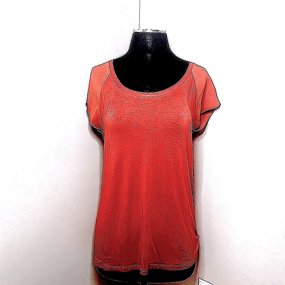 Like new Pumpkin orange cap sleeve tee by DE COLLECTION XS - Picture 3 of 6
